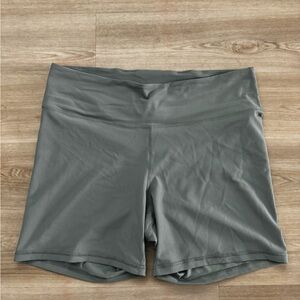 High-Waisted PowerSoft Ribbed
Biker Shorts -- 6-inch inseam - 2x